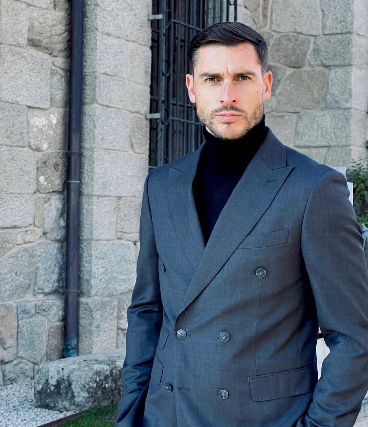 Roberto Ortiz, Agente inmobiliario en Inmorpesa